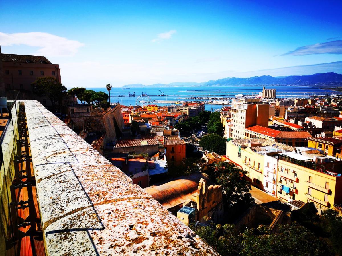 Il Giardino Di Anna - Charming Rooms In Cagliari Exterior photo