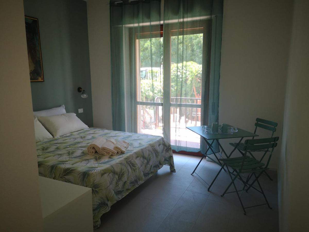 Il Giardino Di Anna - Charming Rooms In Cagliari Exterior photo