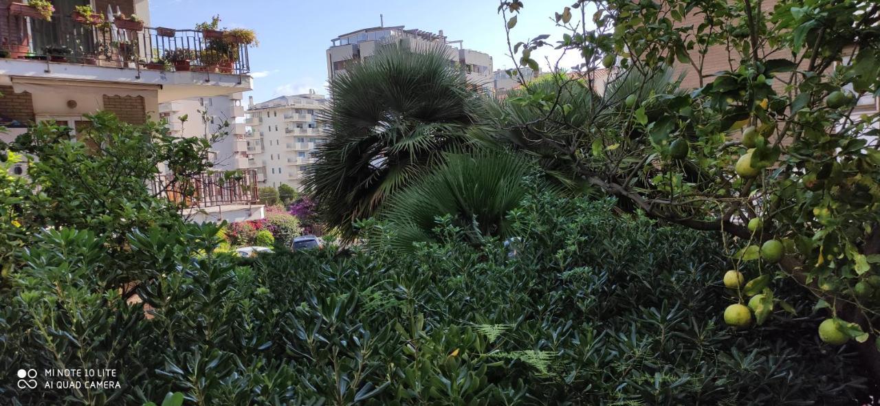 Il Giardino Di Anna - Charming Rooms In Cagliari Exterior photo
